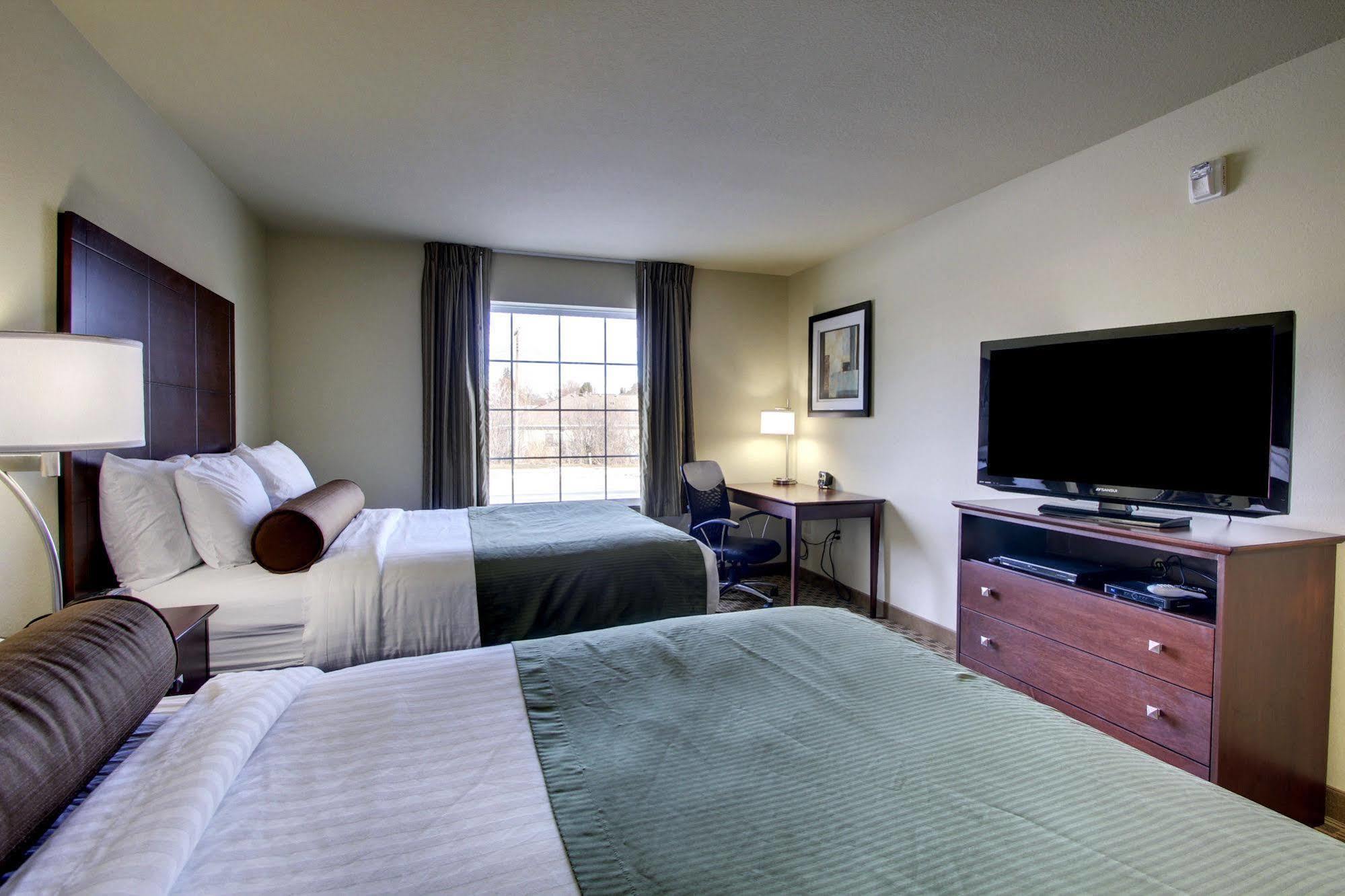 Cobblestone Inn & Suites - Hartington Екстериор снимка