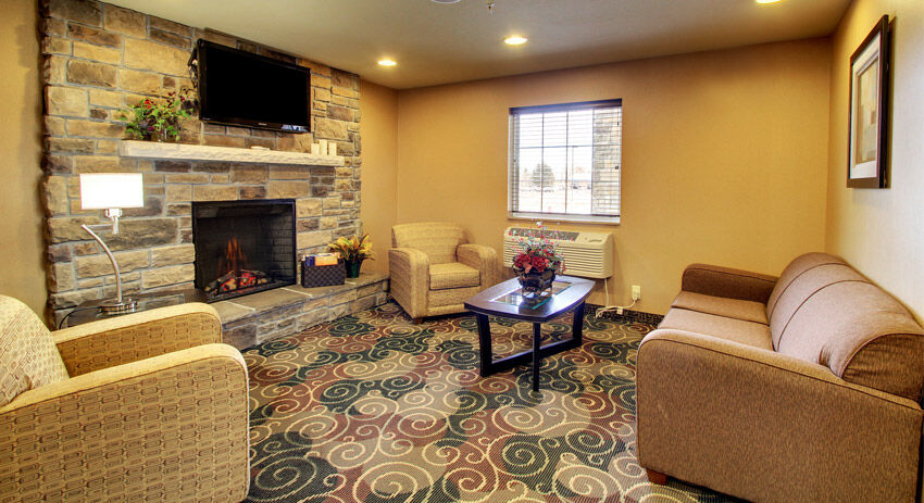 Cobblestone Inn & Suites - Hartington Екстериор снимка